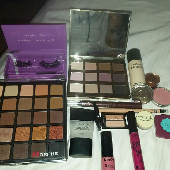 Name brand makeup bundle